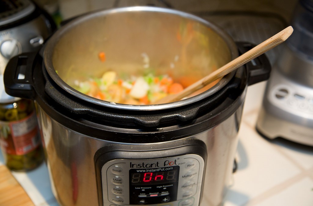 &quot;Instant Pot Duo60 V3 Vs Lux60